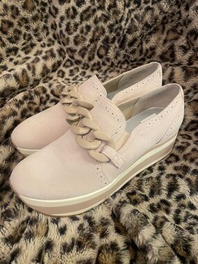 Dolce Vita Slip-On Platform Loafer cream neutral